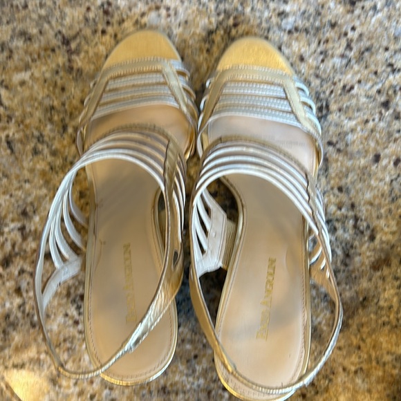 Woman’s Enzo Angiolino Wedge Sandals - Size 10 - Picture 3 of 7